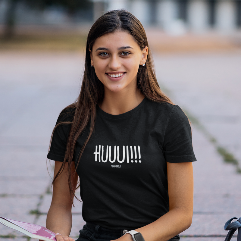 "HUUUI!!!" Women’s Pidginmoji Dark Short Sleeve T-shirt