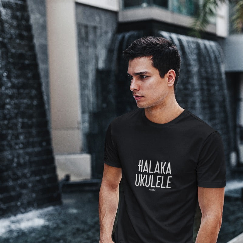 "HALAKAUKULELE" Men’s Pidginmoji Dark Short Sleeve T-shirt
